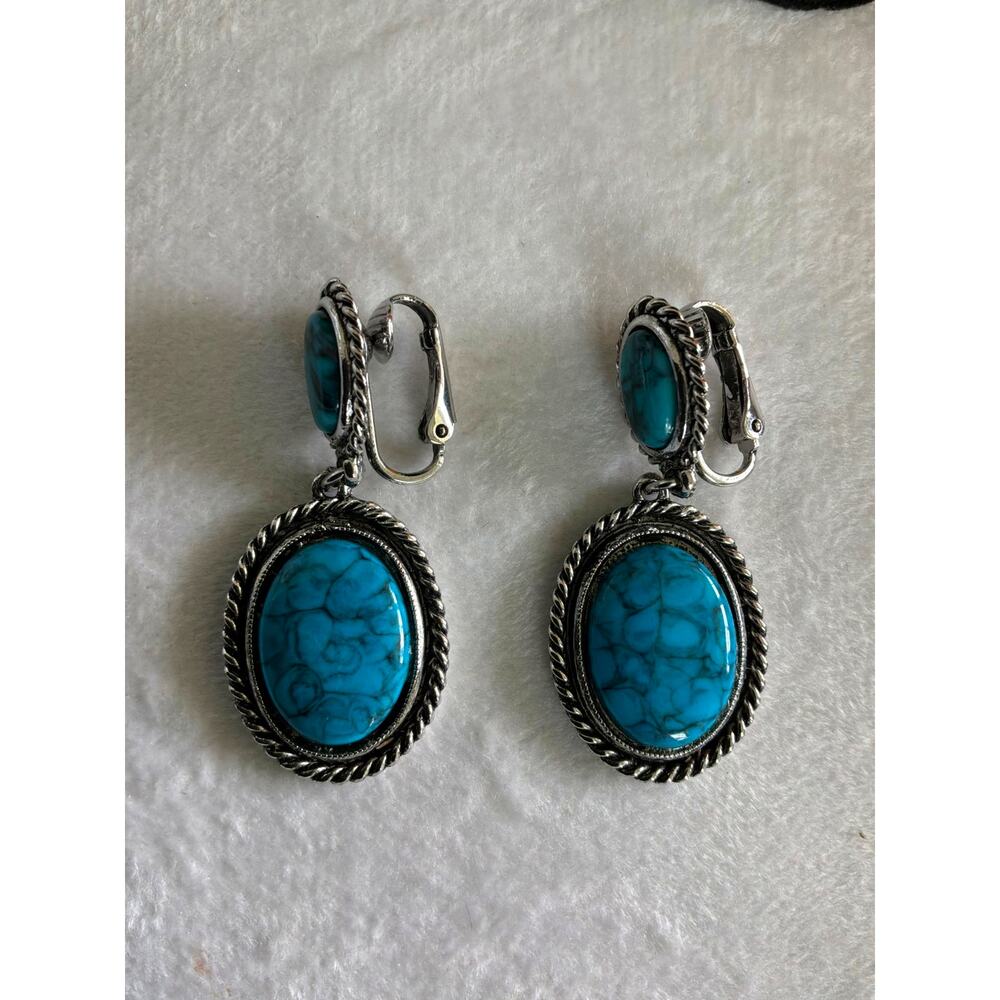 Vintage Turquoise Oval Clip Earrings Silver Rope Southwest Estate 1.25in